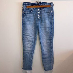 GAP CIGARETTE STYLE STRAIGHT LEG BUTTON-FLY JEANS - LIGHT WASH